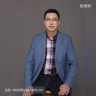 侯凌麟